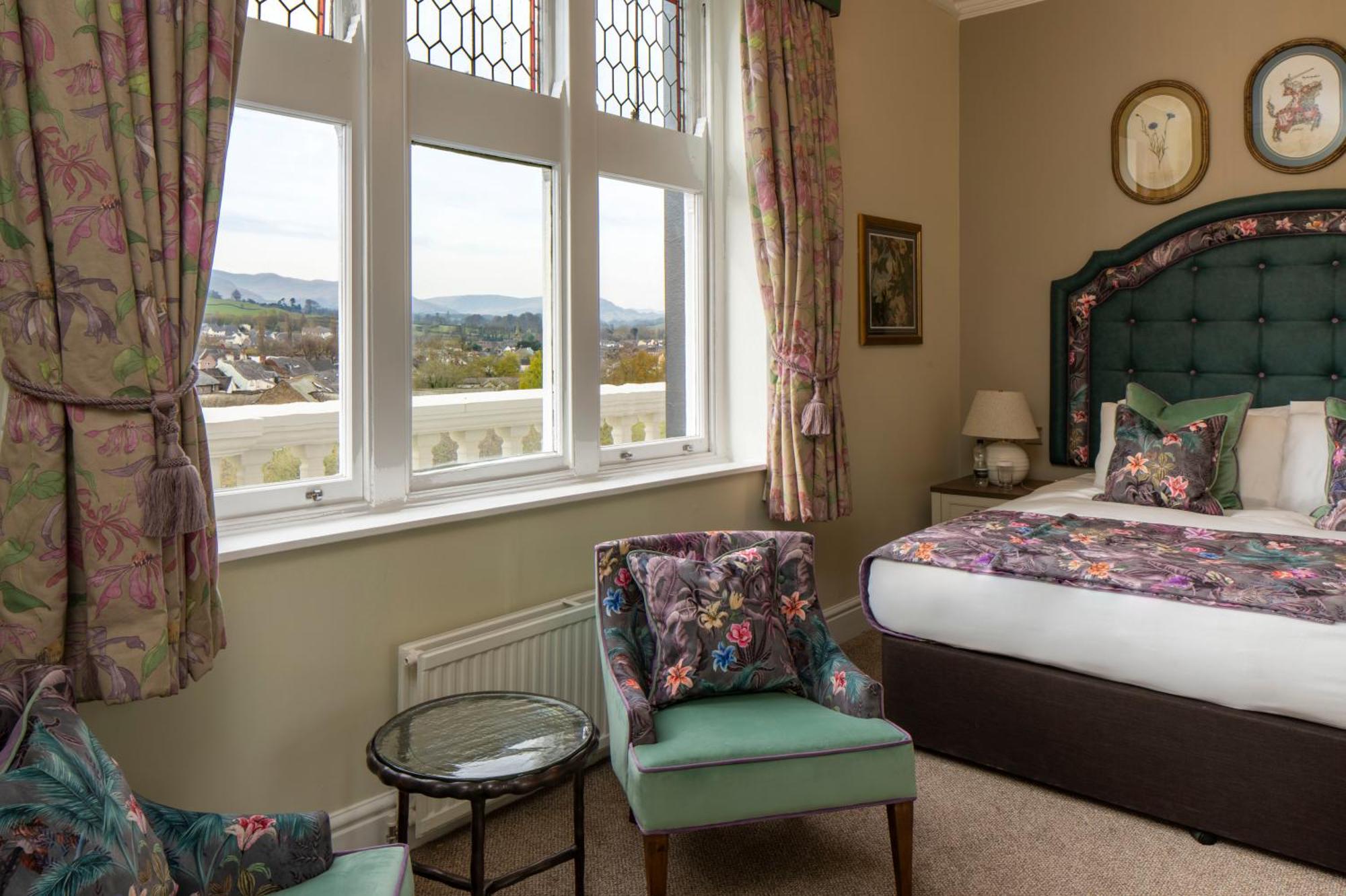 The Castle Of Brecon Hotel, Brecon, Powys Exterior foto